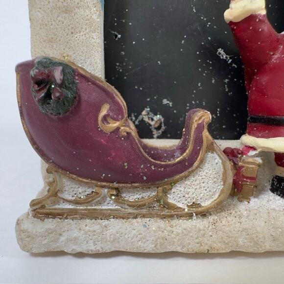 Christmas Santa and Sleigh Mini Standing Frame Resin Holiday Presents Tree VTG - Picture 3 of 12